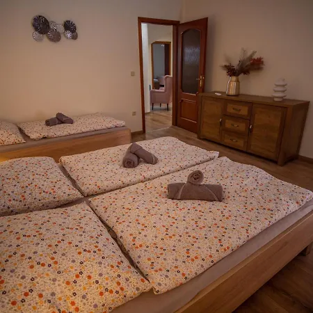 Apartment Duna Štúrovo